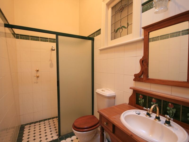 67 Sixth Avenue, St Peters SA 5069