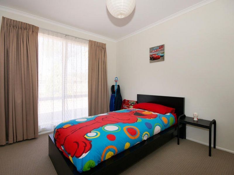4 Camelia Drive, Parafield Gardens SA 5107