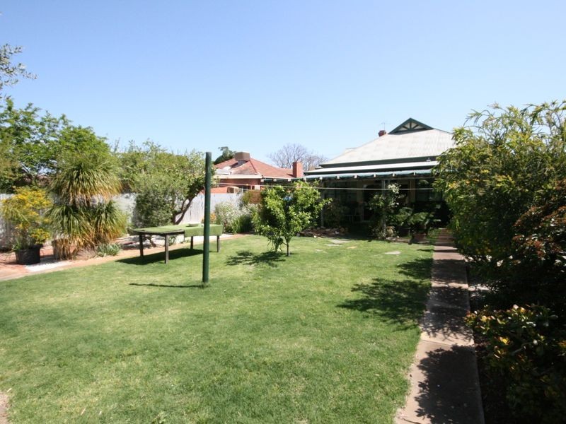 12 Breaker Street, St Morris SA 5068