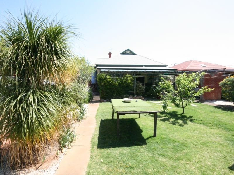 12 Breaker Street, St Morris SA 5068
