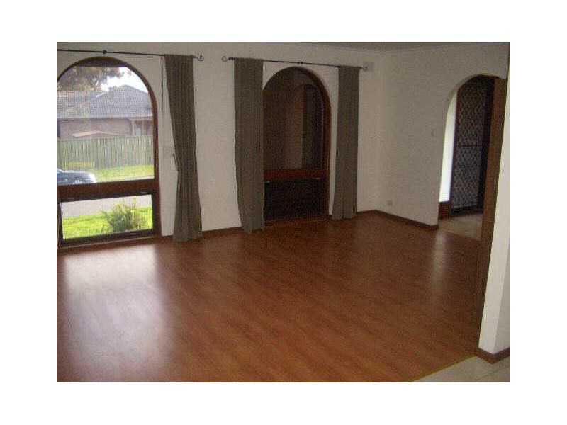 1 Baymor Court, Modbury SA 5092