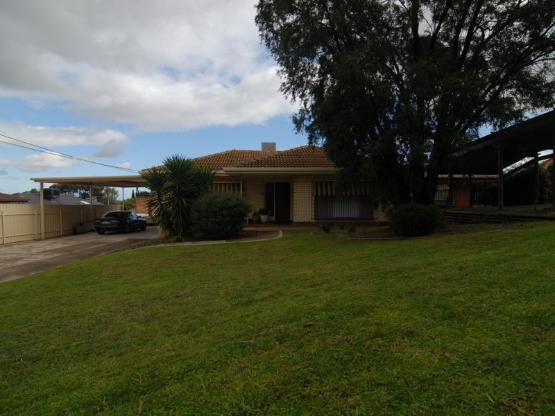 4 Bayvue Crescent, Ridgehaven SA 5097
