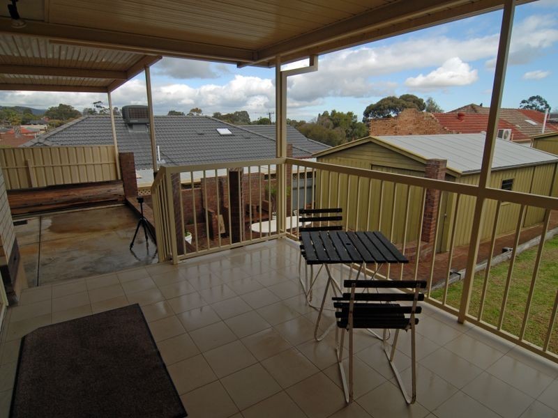 4 Bayvue Crescent, Ridgehaven SA 5097