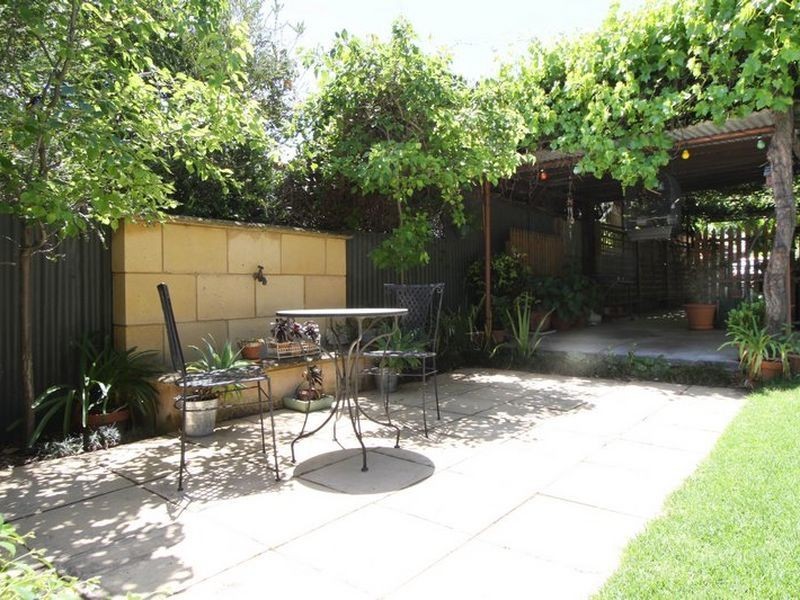 8 Arthur Street, Prospect SA 5082