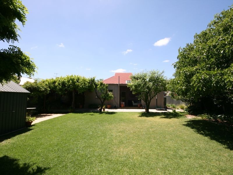 8 Arthur Street, Prospect SA 5082