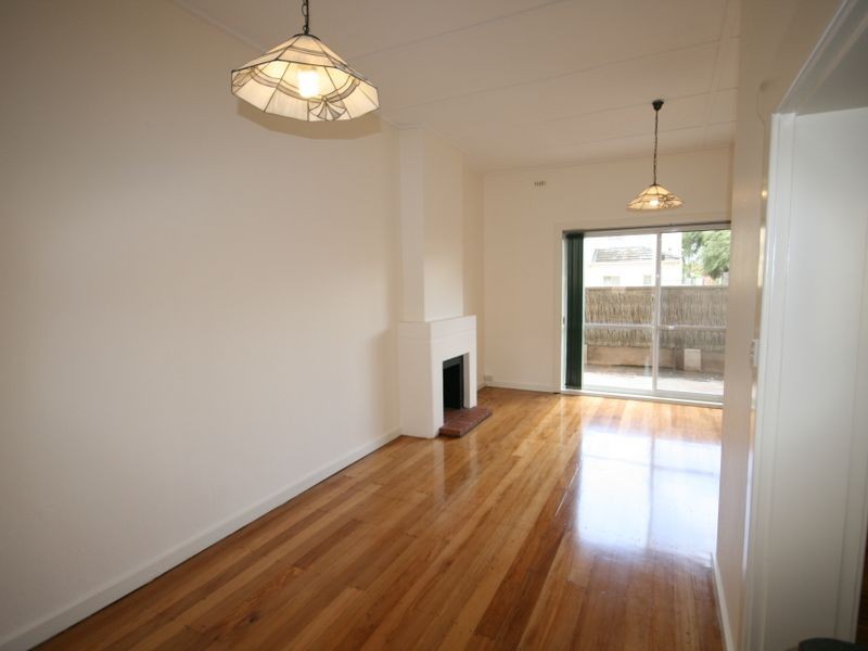 8/18A South Esplanade, Glenelg SA 5045