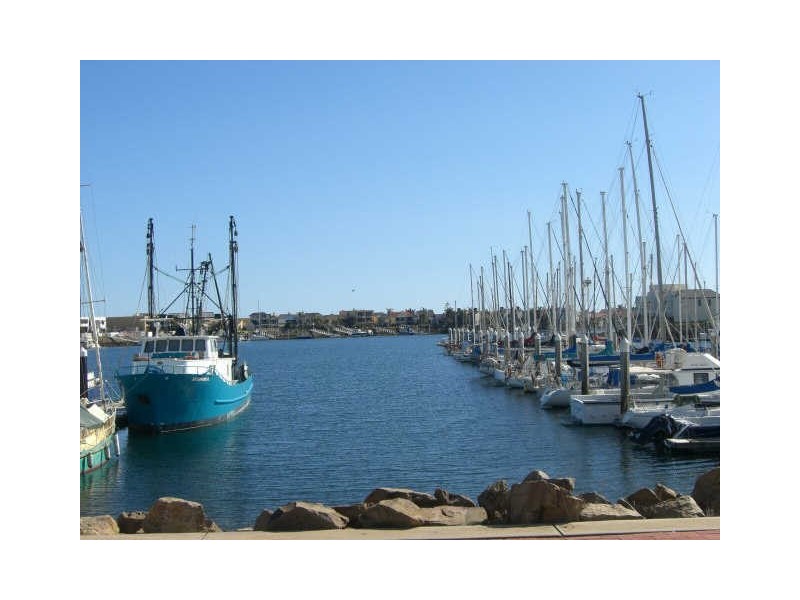 7 Foremost Court, North Haven SA 5018