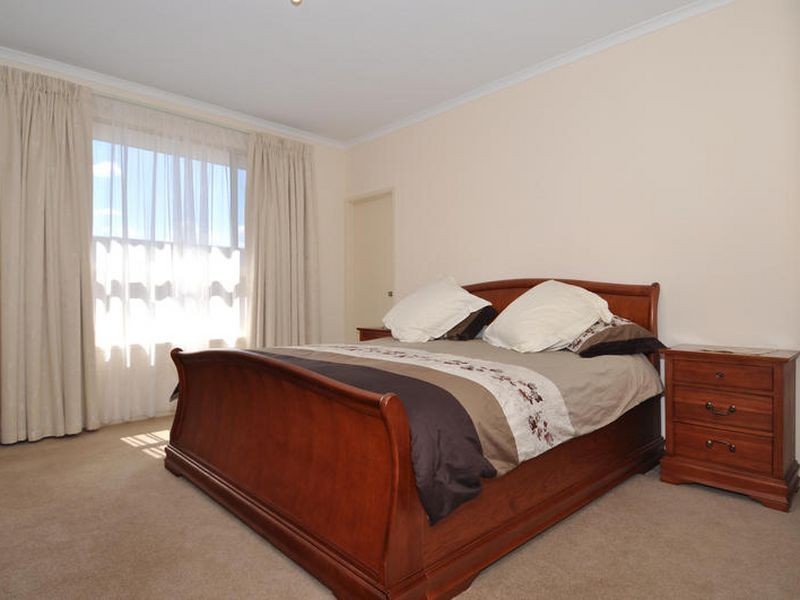 8 Claret Avenue, Virginia SA 5120