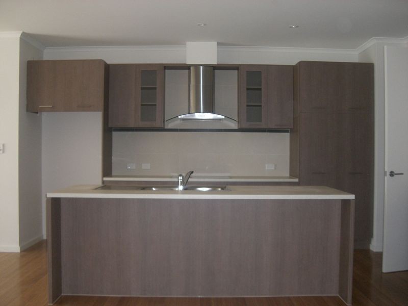 10 Goodall Parade, Mawson Lakes SA 5095