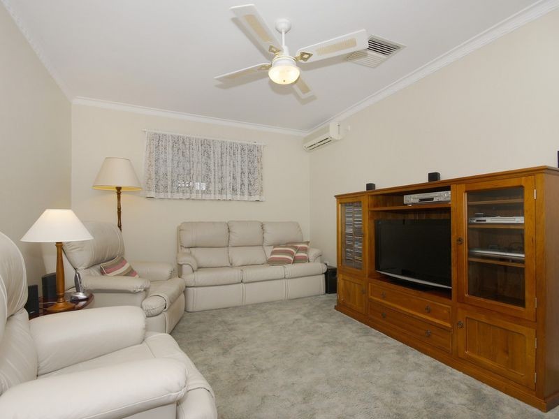 42 Forrestall Road, Elizabeth Downs SA 5113