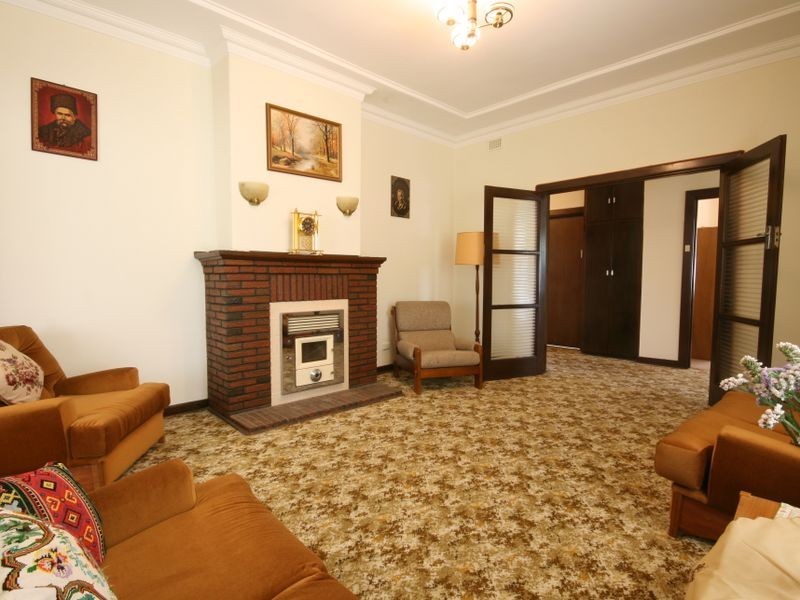 4 Llanfair Terrace, Westbourne Park SA 5041