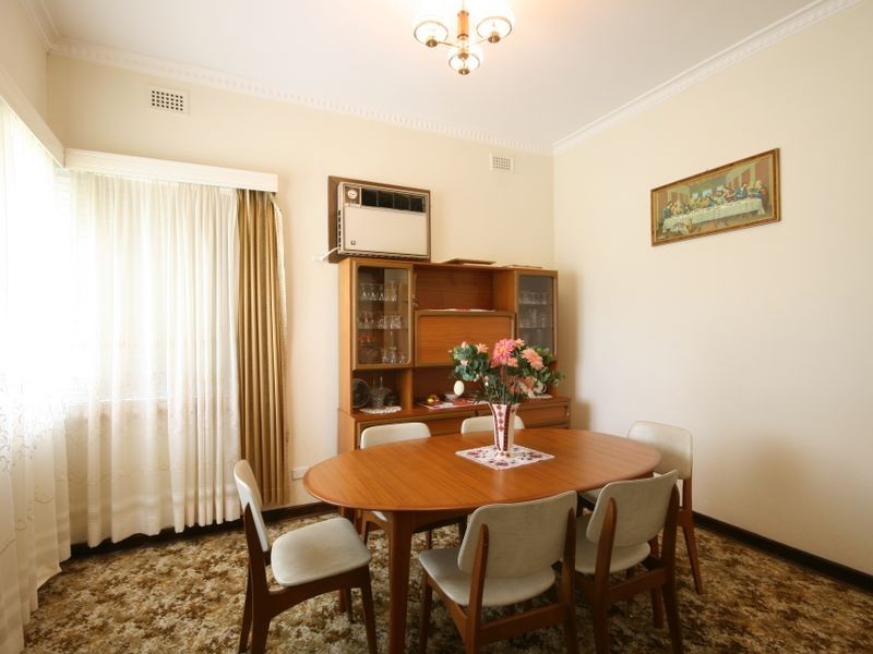 4 Llanfair Terrace, Westbourne Park SA 5041
