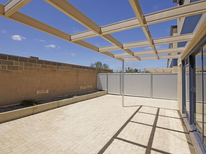9/30 St Johns Road, Ottoway SA 5013