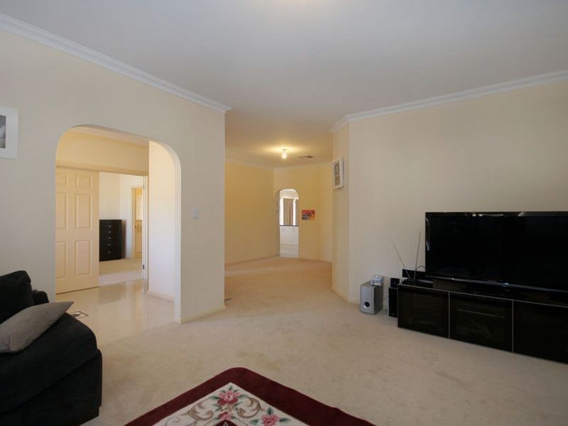 6 Newhaven Terrace, Burton SA 5110