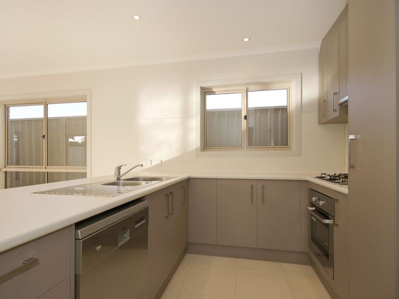 36 & 38 Milne Road, Para Hills SA 5096