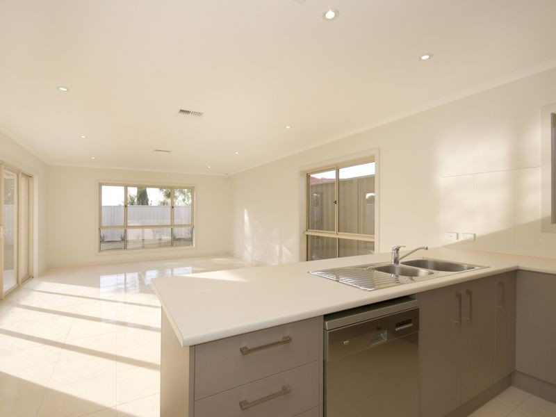 36 & 38 Milne Road, Para Hills SA 5096