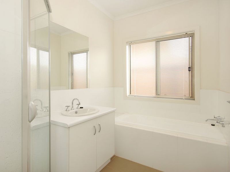 23 Todd Road, Para Hills SA 5096