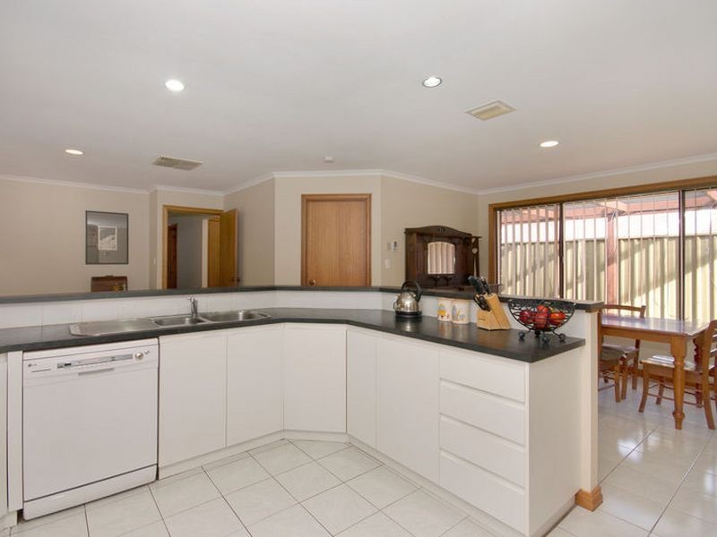4 Schaffer Court, Golden Grove SA 5125