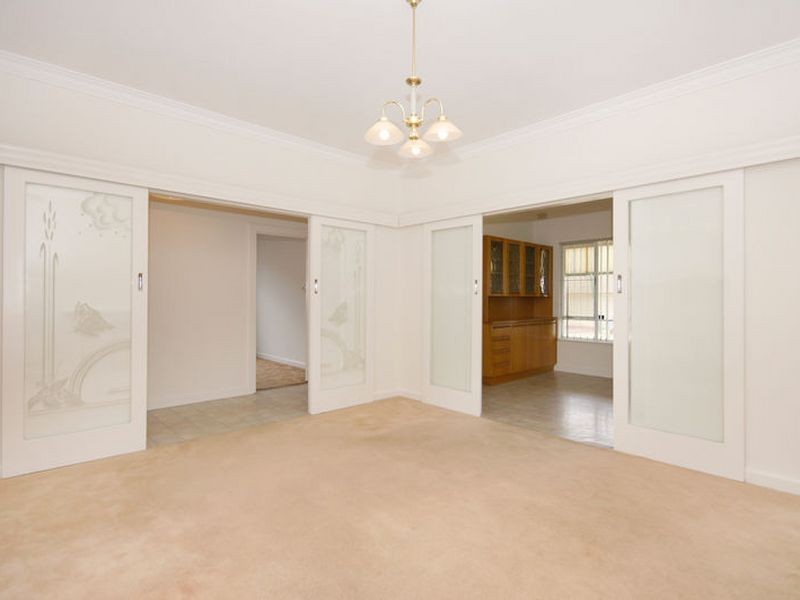 9 Leewood Road, Paradise SA 5075