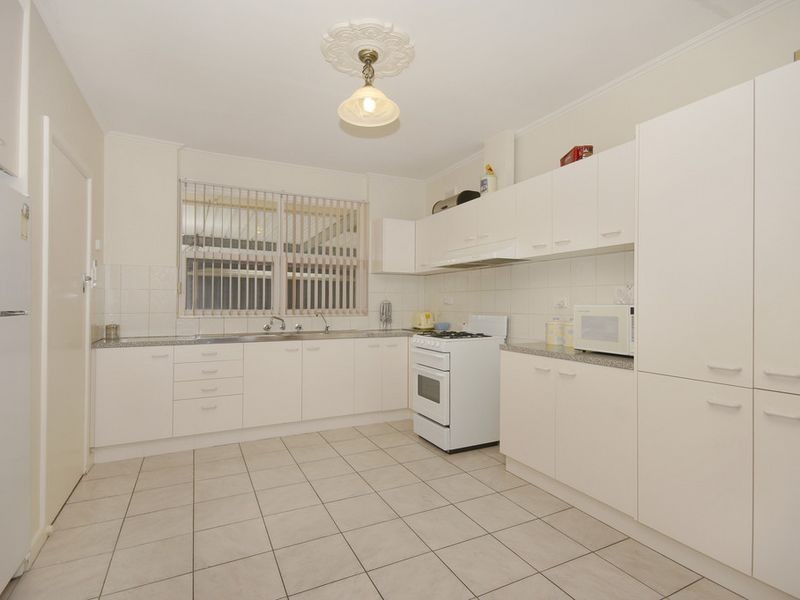 7 Peter Court, Marden SA 5070