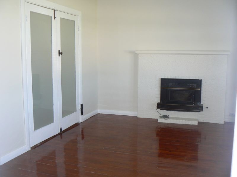 27 Acacia Avenue North, Campbelltown SA 5074