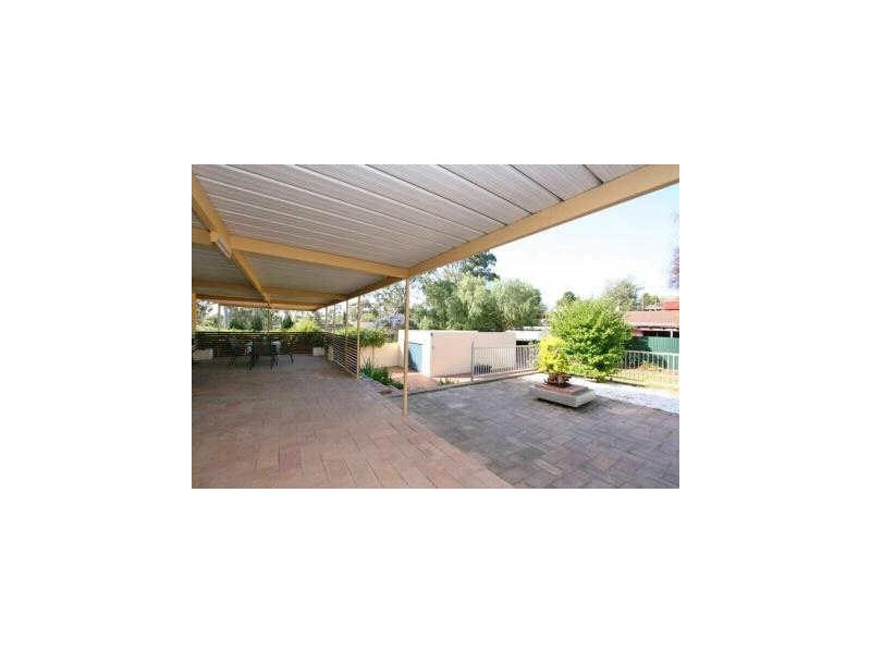 15 Valley Road, Highbury SA 5089