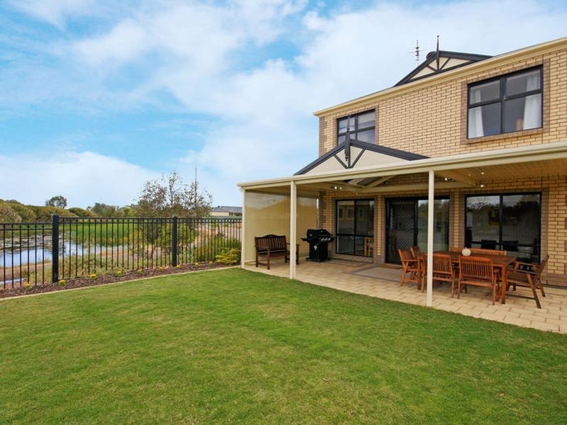 104 Sanctuary Drive, Mawson Lakes SA 5095