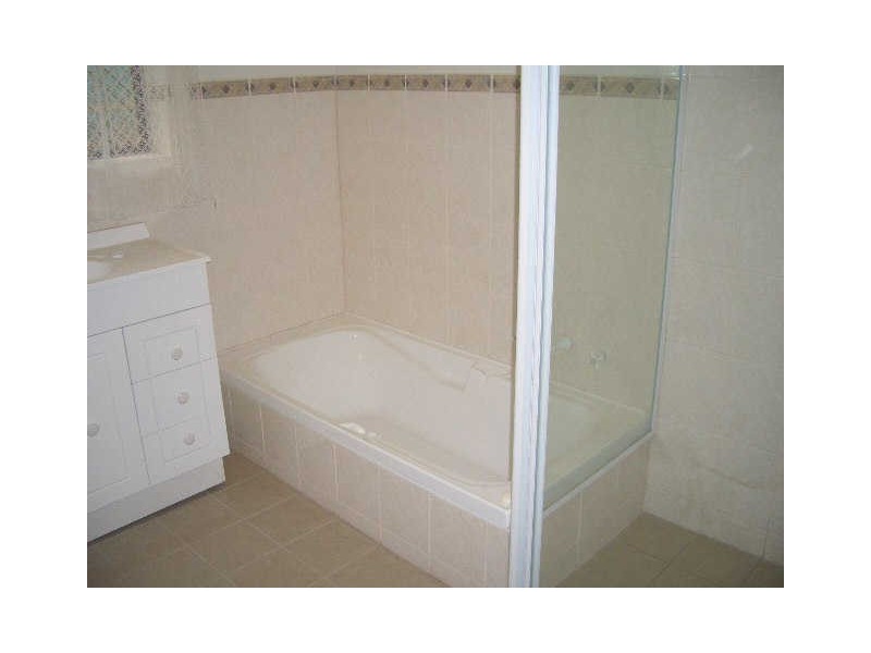 14 Wellington Road, Parafield Gardens SA 5107