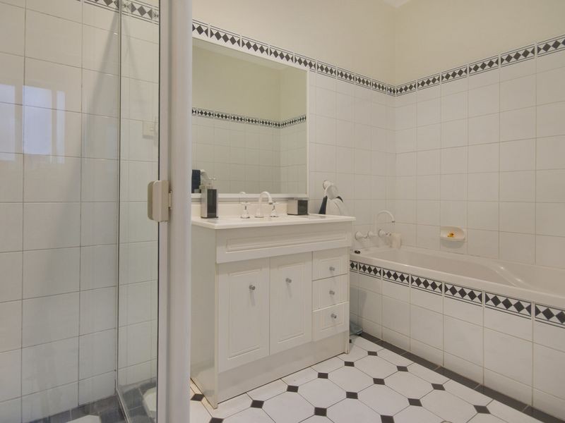 2/27 Avenue Road, Paradise SA 5075