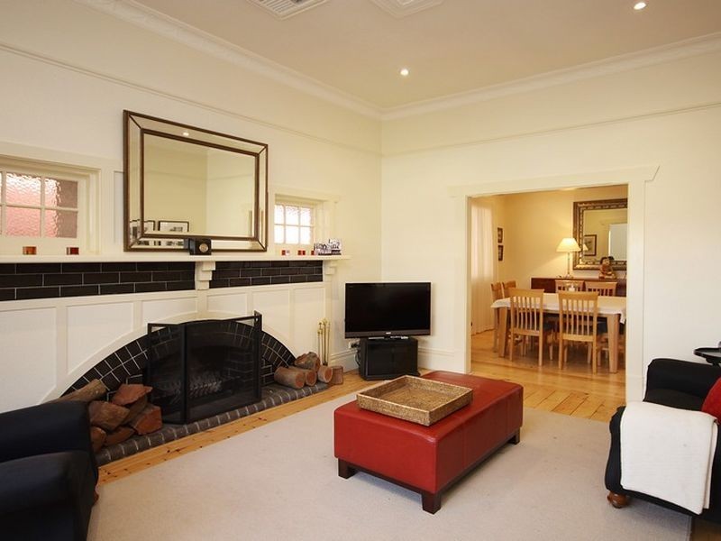 17 Chatsworth Grove, Toorak Gardens SA 5065