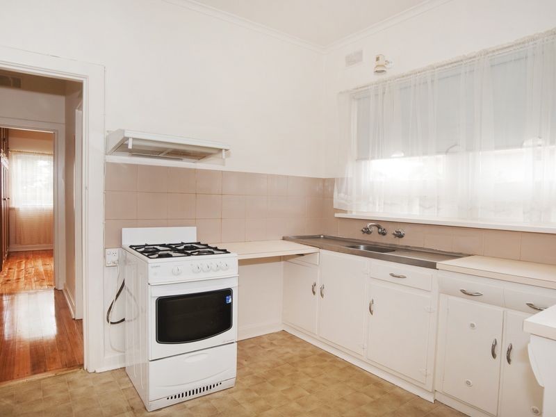 1 & 2/4 Karawirra Avenue, Rostrevor SA 5073