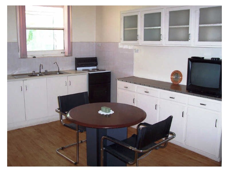 7 Barnes Road, Glynde SA 5070