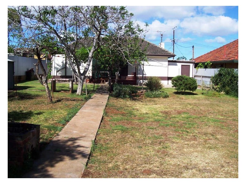 7 Barnes Road, Glynde SA 5070