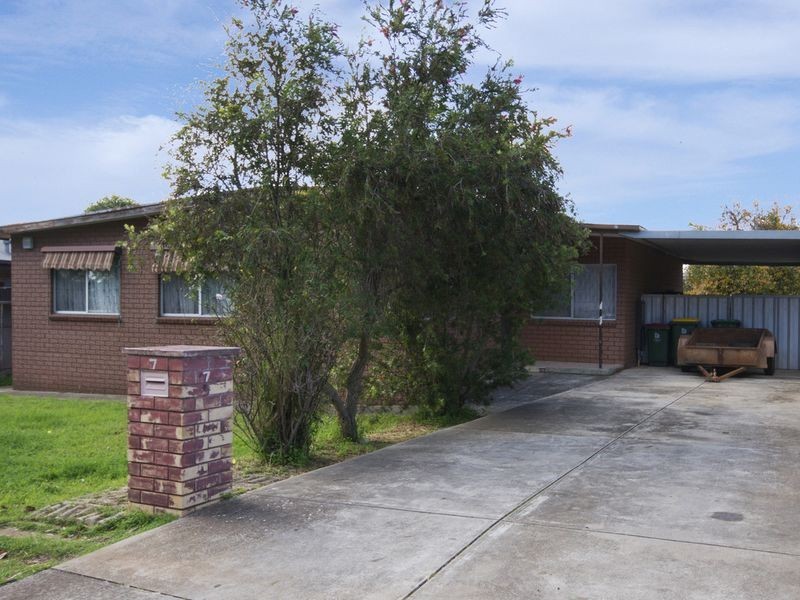 7 Alton Avenue, Gilles Plains SA 5086