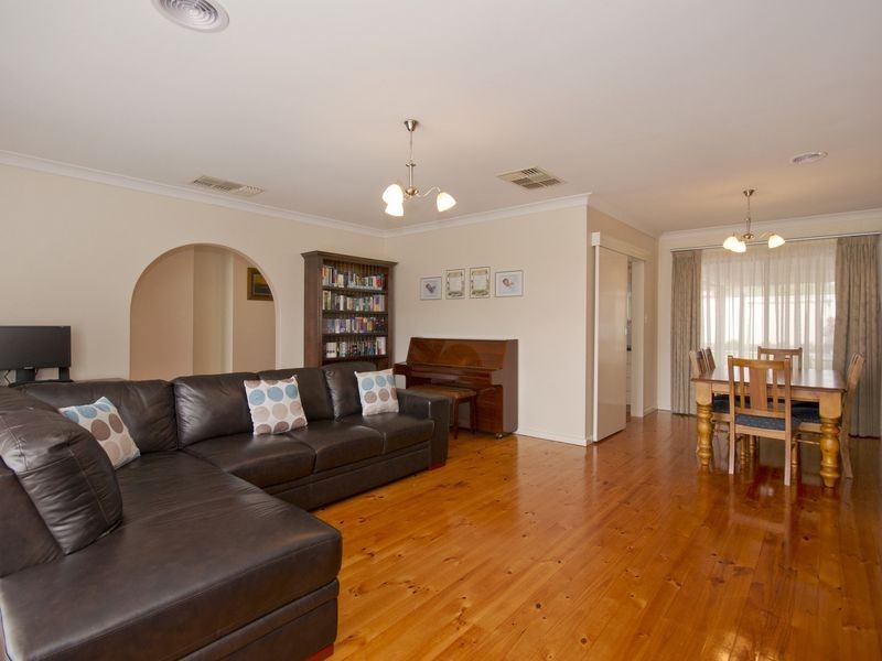 32 Galaxy Way, Athelstone SA 5076