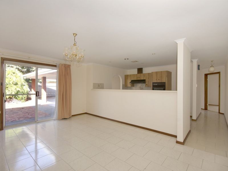 20 Parkwood Grove, Paradise SA 5075