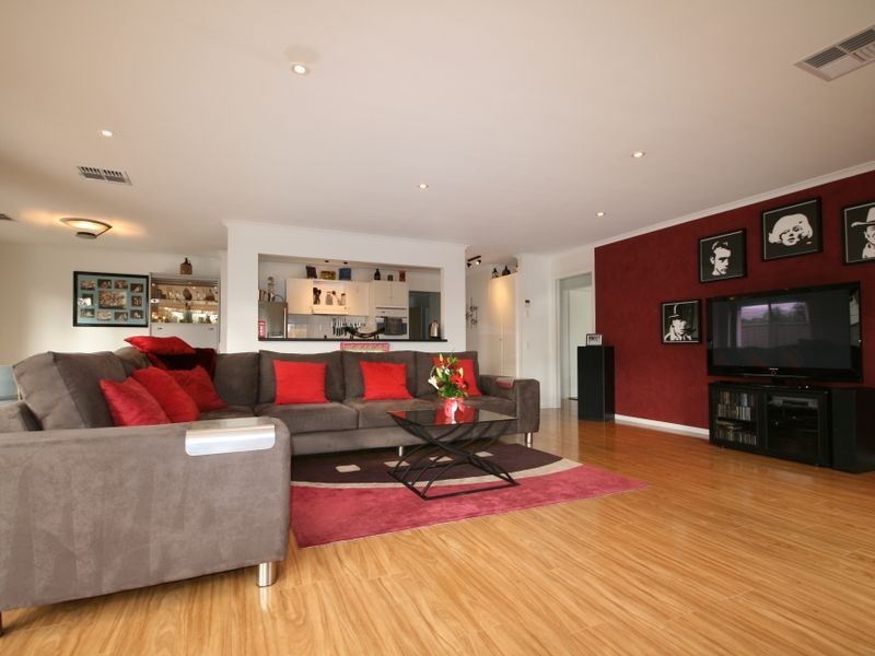 6 Marryat Close, Athelstone SA 5076