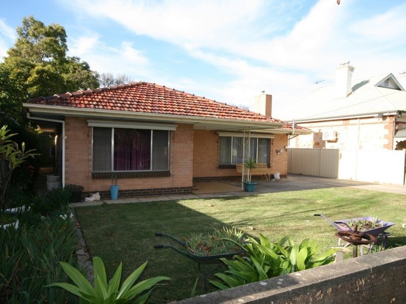 23 Ninth Avenue, St Peters SA 5069