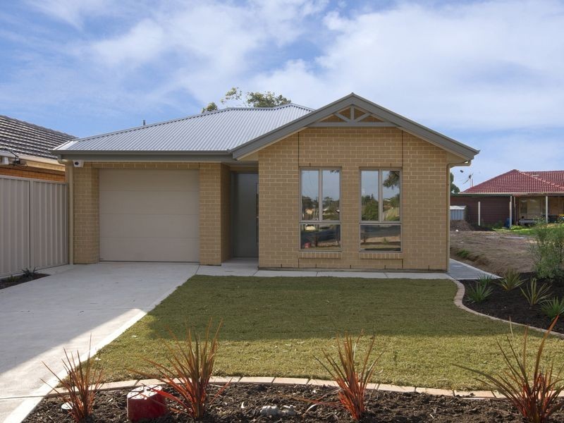 36 Milne Road, Para Hills SA 5096