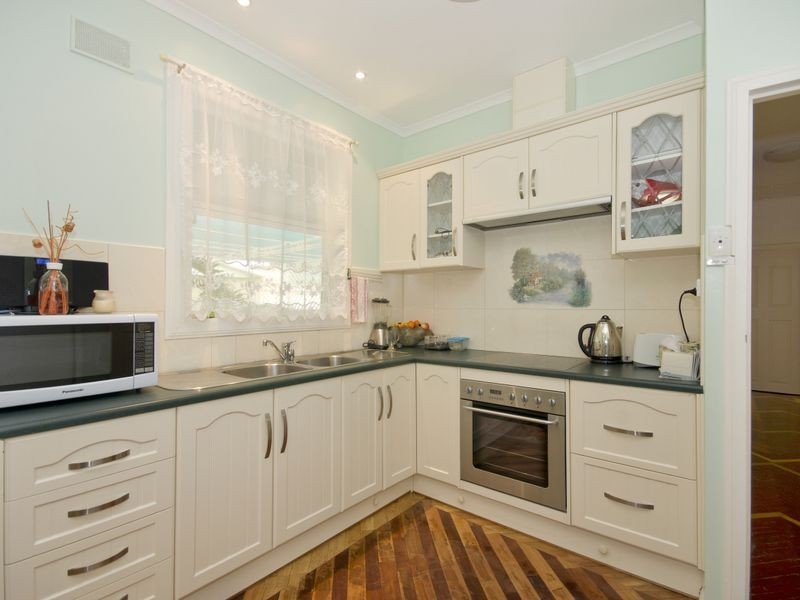 14 Mavros Road, Elizabeth Downs SA 5113