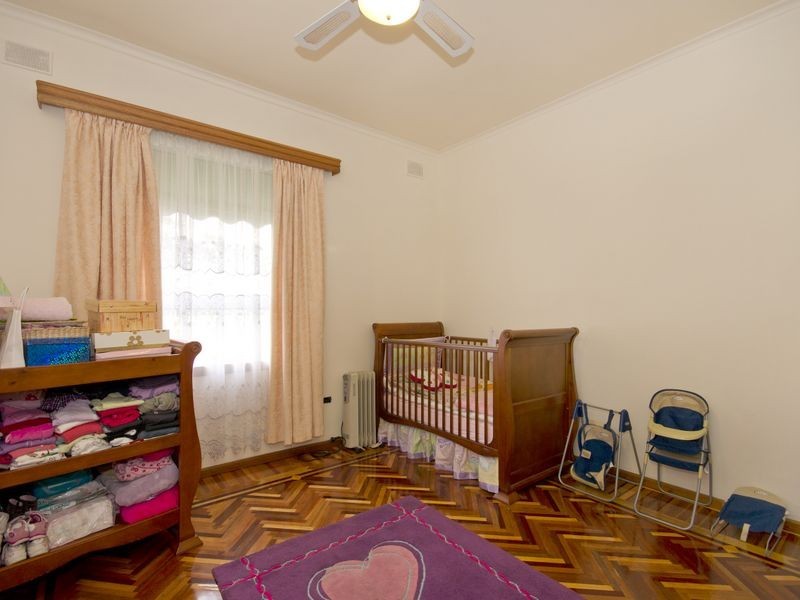 14 Mavros Road, Elizabeth Downs SA 5113