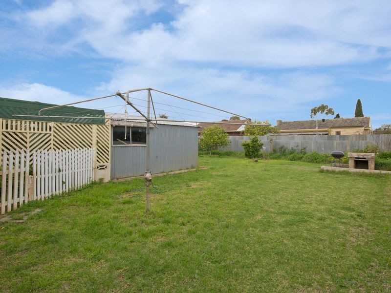 14 Mavros Road, Elizabeth Downs SA 5113