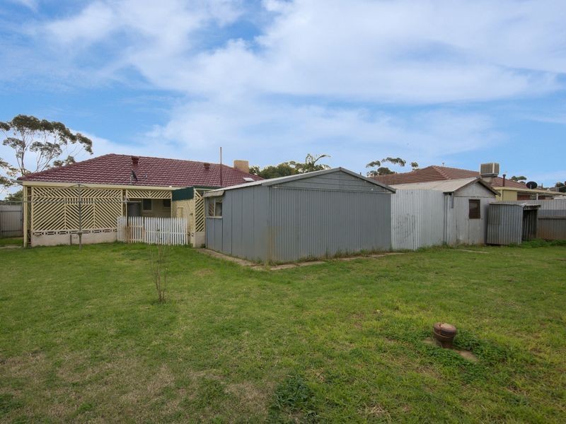 14 Mavros Road, Elizabeth Downs SA 5113