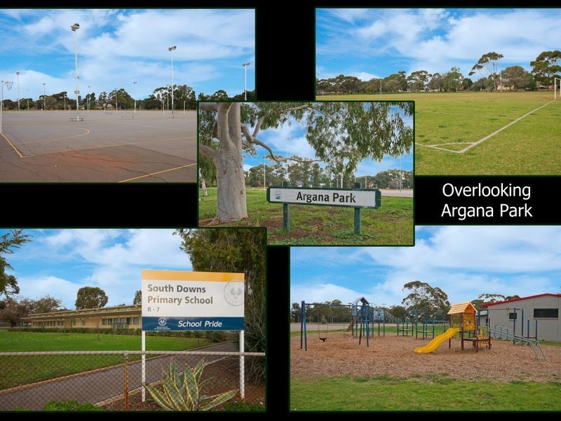 14 Mavros Road, Elizabeth Downs SA 5113