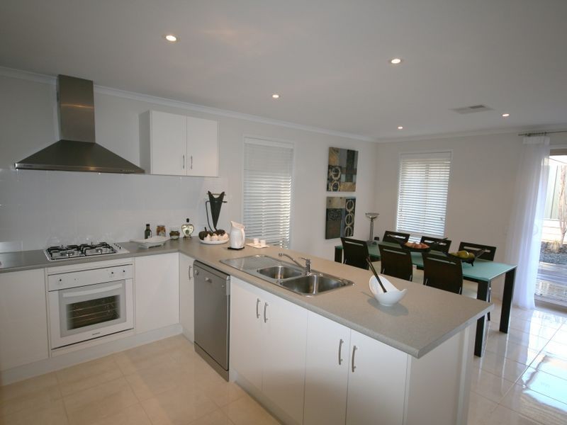 12 Saint Germain Avenue, Andrews Farm SA 5114