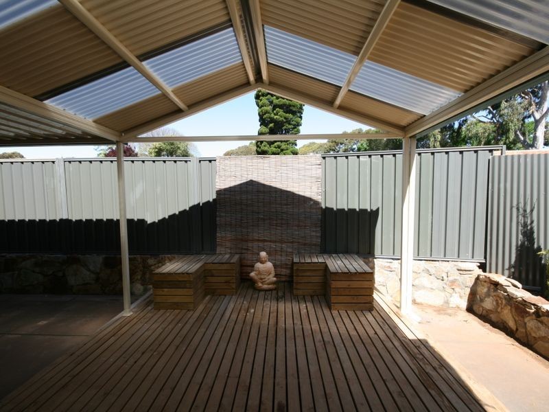 15 Lake View Crescent, Highbury SA 5089