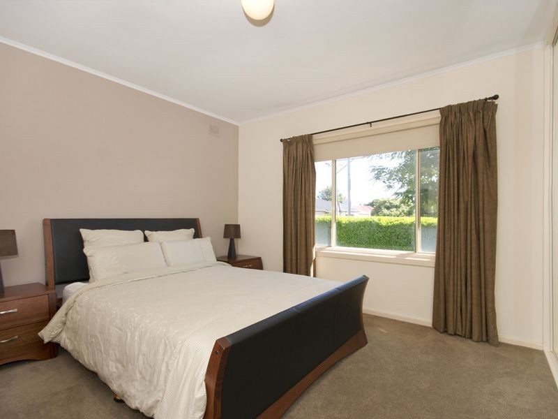 20 Minkie Avenue, Mitchell Park SA 5043