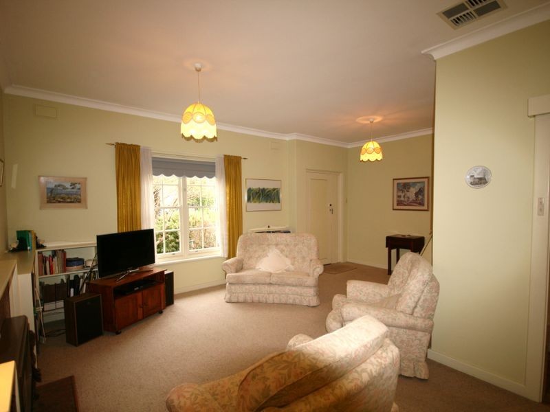 15 Margaret Avenue, Rostrevor SA 5073