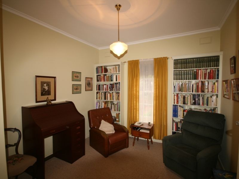 15 Margaret Avenue, Rostrevor SA 5073