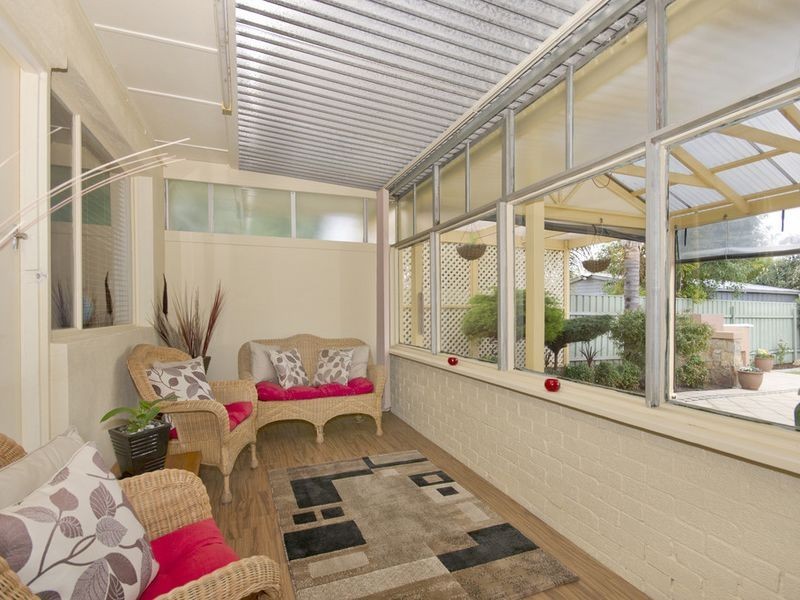 28 Junction Road, Paradise SA 5075